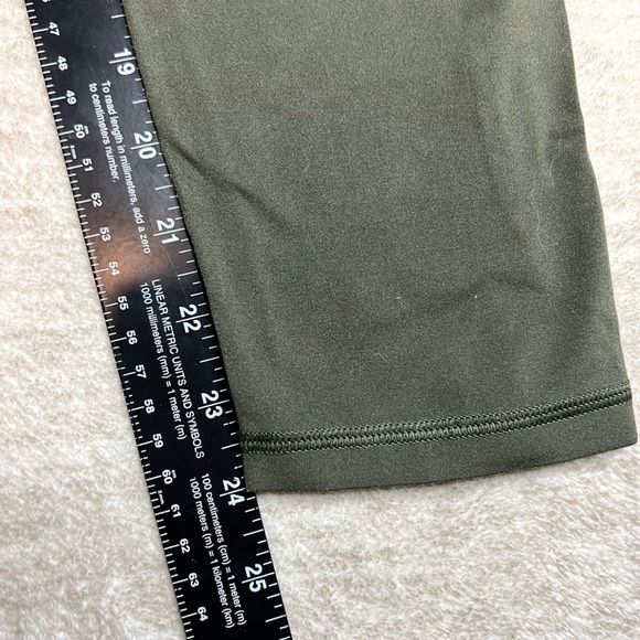 Aerie Offline Women's Size Large Legging High Waisted Olive Green 24” Inseam - Picture 3 of 8